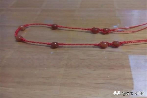 红绳项链编织方法strong/p/p
p红绳脚链编织男
/strong？